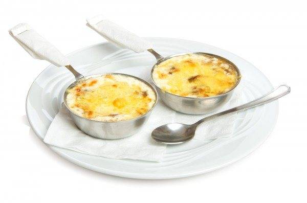 Жульен в картошке с грибами и сыром