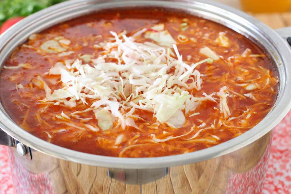Как сварить вкусный борщ - простые рецепты на каждый день