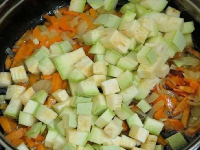Плов с курицей в мультиварке пошаговый рецепт с фото